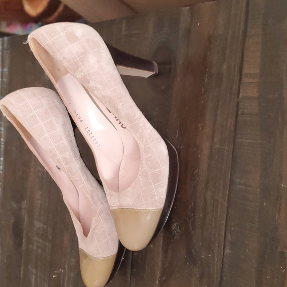 salvatore ferragamo women suade patten leather toe box size 7b - Picture 3 of 12